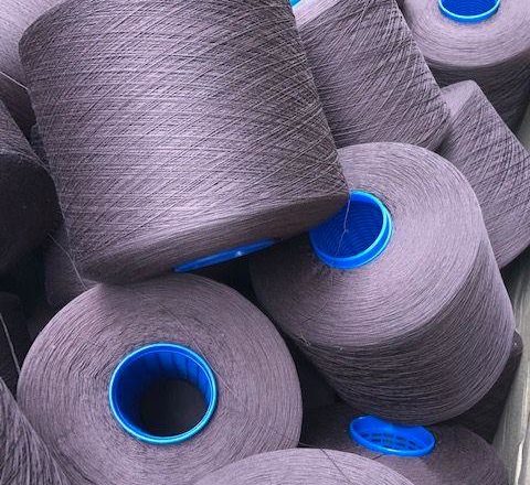 Cône de fil polyamide écru, teinture